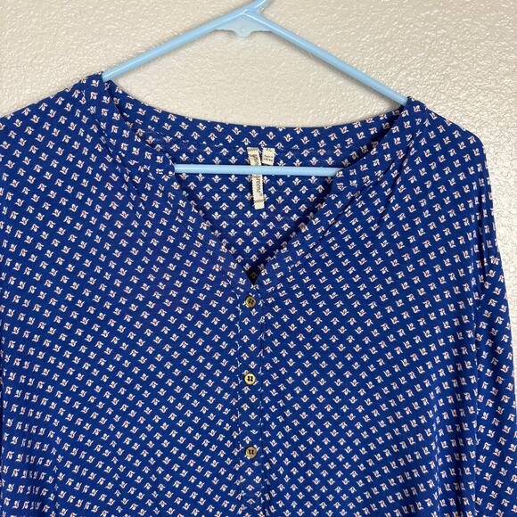 Grand & Greene Size XL Women's Blue Long Sleeve Tunic Style V-Neck Blouse Shirt - Picture 2 of 8